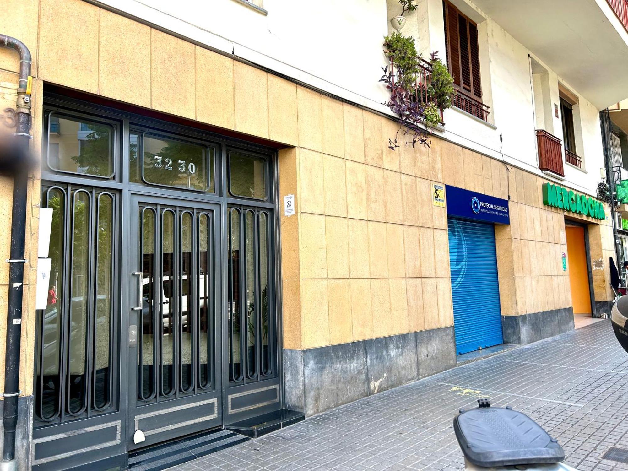 Apartment Carrer D'Olesa Барселона Экстерьер фото